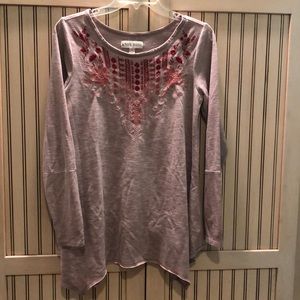 Women’s Blouse